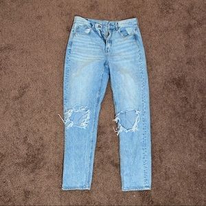 American Eagle Outfitters Mom Jeans